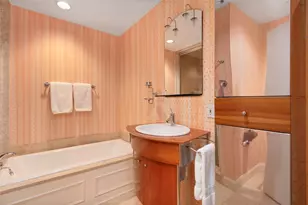25 Linden Dr, Providence, RI 02906 - Photo 30