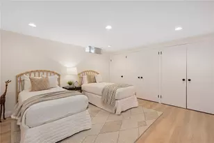 25 Linden Dr, Providence, RI 02906 - Photo 42