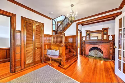 20 Taber Avenue, Providence, RI 02906 - Photo 8