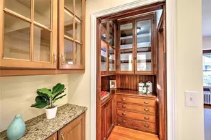 20 Taber Ave, Providence, RI 02906 - Photo 18