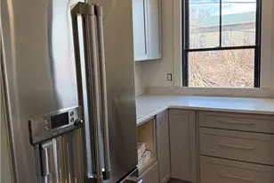 75 Marlborough St, East Greenwich, RI 02818 - Photo 6