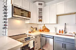 385 Westminster St, Providence, RI 02903 - Photo 16