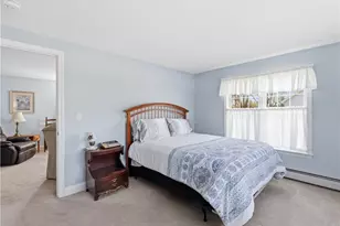 11 Fountain Ave, Barrington, RI 02806 - Photo 8