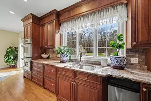 13 W Butterfly Way, Lincoln, RI 02865 - Photo 16