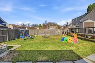 49 Highland Ave, Johnston, RI 02929 - Photo 14