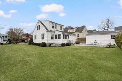 10 Bellevue Avenue, North Providence, RI 02911 - Photo 44