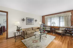 10 Bellevue Ave, North Providence, RI 02911 - Photo 6