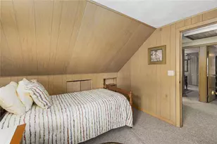 10 Bellevue Ave, North Providence, RI 02911 - Photo 34