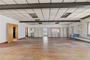 1449 Main Rd, Tiverton, RI 02878 - Photo 28