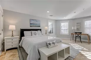 4 Barney St, Newport, RI 02840 - Photo 18