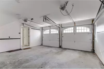 4 Barney Street, Newport, RI 02840 - Photo 22