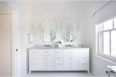 78 Rhode Island Avenue #8, Newport, RI 02840 - Photo 14