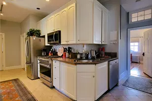 92 Pelham St, Newport, RI 02840 - Photo 10