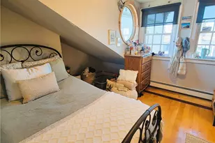 92 Pelham St, Newport, RI 02840 - Photo 12