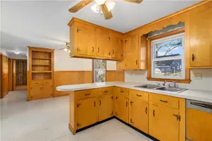 130 Brentwood Ave, Warwick, RI 02886 - Photo 10