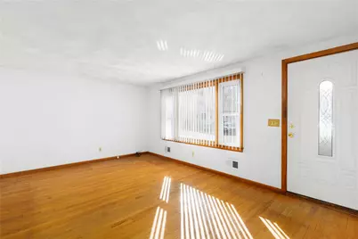 130 Brentwood Avenue, Warwick, RI 02886 - Photo 22