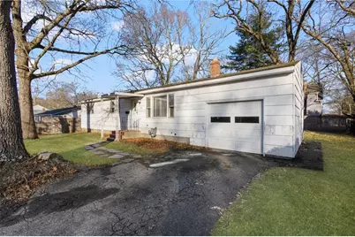 130 Brentwood Avenue, Warwick, RI 02886 - Photo 4