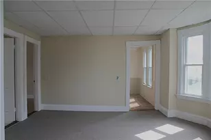 14 George St, Westerly, RI 02891 - Photo 8