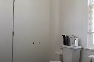 22 Carroll Ave, Newport, RI 02840 - Photo 14