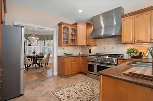60 Schooner Dr, South Kingstown, RI 02879 - Photo 12