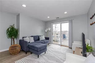 422 Lake Shore Dr, Warwick, RI 02889 - Photo 16