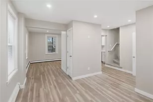 128 Cleveland St, Woonsocket, RI 02895 - Photo 8