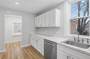 128 Cleveland St, Woonsocket, RI 02895 - Photo 6