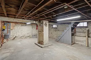 128 Cleveland St, Woonsocket, RI 02895 - Photo 16