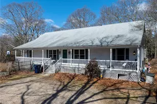 40 Fleetwood Dr, North Kingstown, RI 02874 - Photo 1