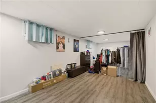 12 Roosevelt St, North Providence, RI 02904 - Photo 28