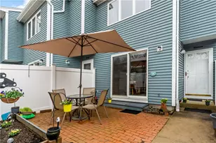 50 S Bay Dr, Narragansett, RI 02882 - Photo 1