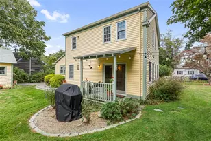 228 Rodman St, South Kingstown, RI 02879 - Photo 36