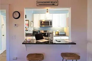 18 Palmer St, Newport, RI 02840 - Photo 6