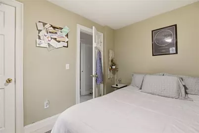 9 Bacheller Street, Newport, RI 02840 - Photo 14