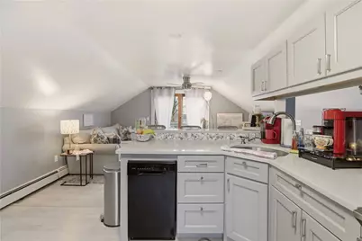 9 Bacheller Street, Newport, RI 02840 - Photo 12