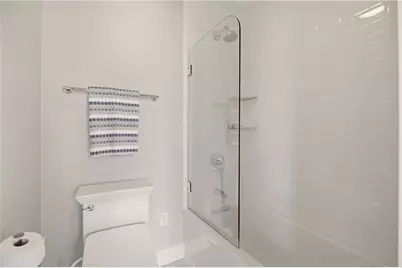 165 Newport Harbor Drive, Portsmouth, RI 02871 - Photo 32