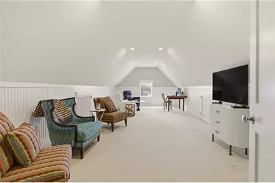 165 Newport Harbor Drive, Portsmouth, RI 02871 - Photo 36