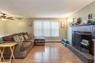 33 Harkness Rd, North Smithfield, RI 02896 - Photo 8