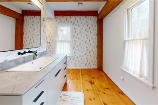296 Stoney Holllow Rd, Tiverton, RI 02878 - Photo 18