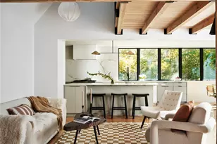 296 Stoney Holllow Rd, Tiverton, RI 02878 - Photo 1