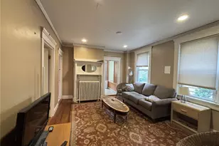 33 Dennison St, Newport, RI 02840 - Photo 4