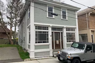 33 Dennison St, Newport, RI 02840 - Photo 2