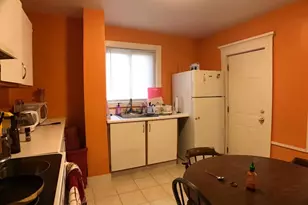 33 Dennison St, Newport, RI 02840 - Photo 4