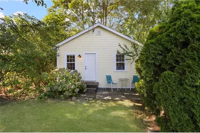 109 Allston Avenue, Middletown, RI 02842 - Photo 1