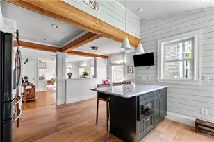 17 West St, Newport, RI 02840 - Photo 14