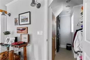 17 West St, Newport, RI 02840 - Photo 16