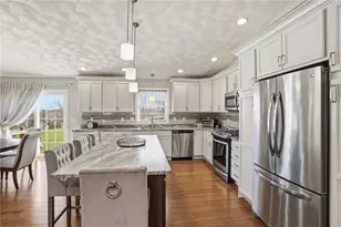 36 Abatecola Wy, Johnston, RI 02919 - Photo 8