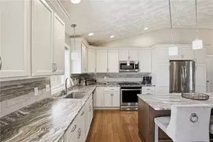 36 Abatecola Wy, Johnston, RI 02919 - Photo 18