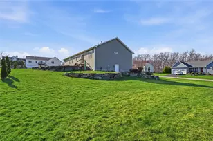 36 Abatecola Wy, Johnston, RI 02919 - Photo 10