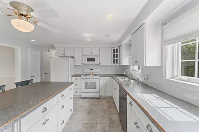 112 Jacksonia Drive, North Providence, RI 02911 - Photo 6